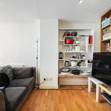 Vibrant Clapham Double Bedroom London Luaran gambar